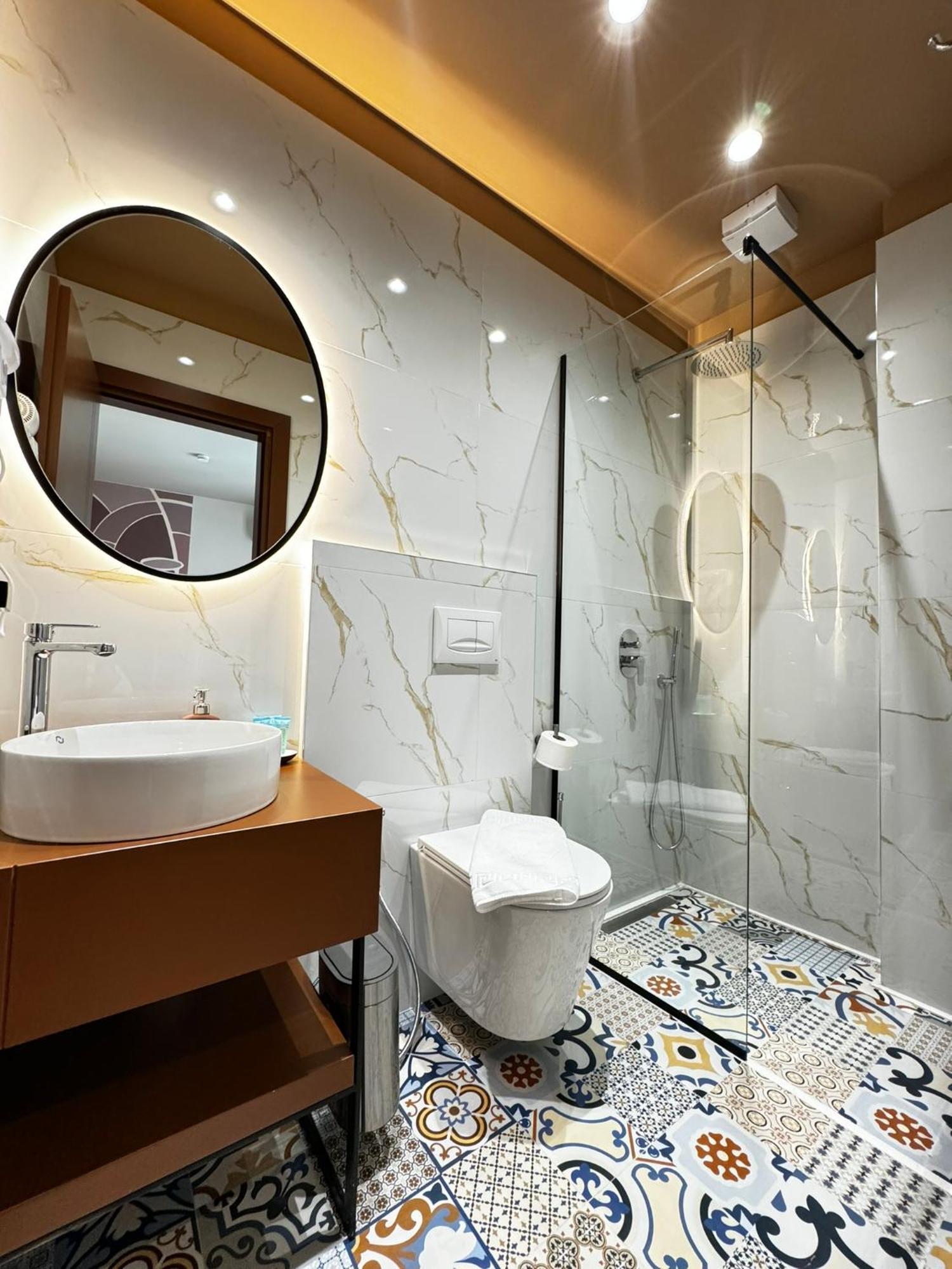 Villa Noem Тирана Экстерьер фото